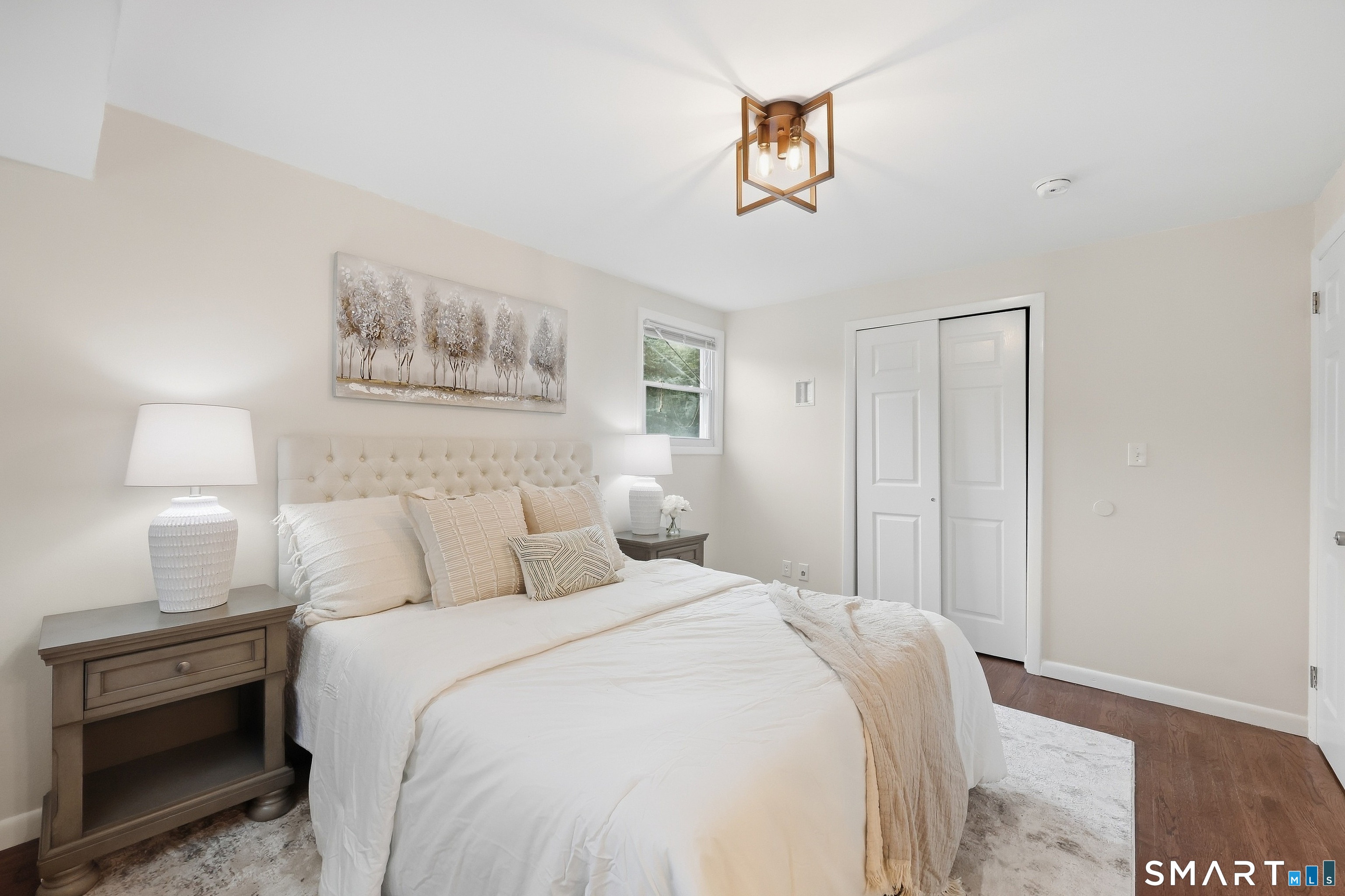 81 Elm Street Simsbury CT 06081