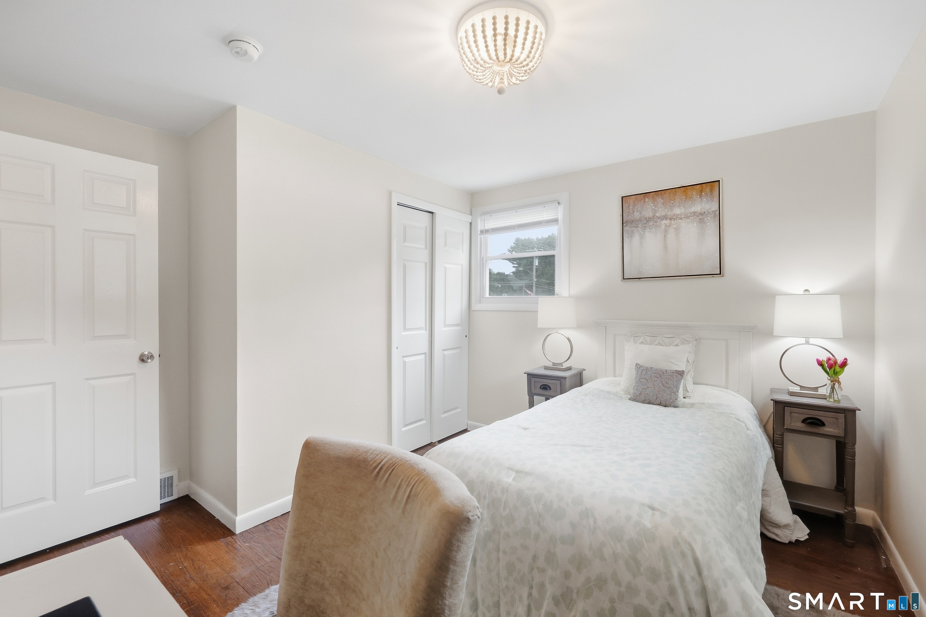 81 Elm Street Simsbury CT 06081