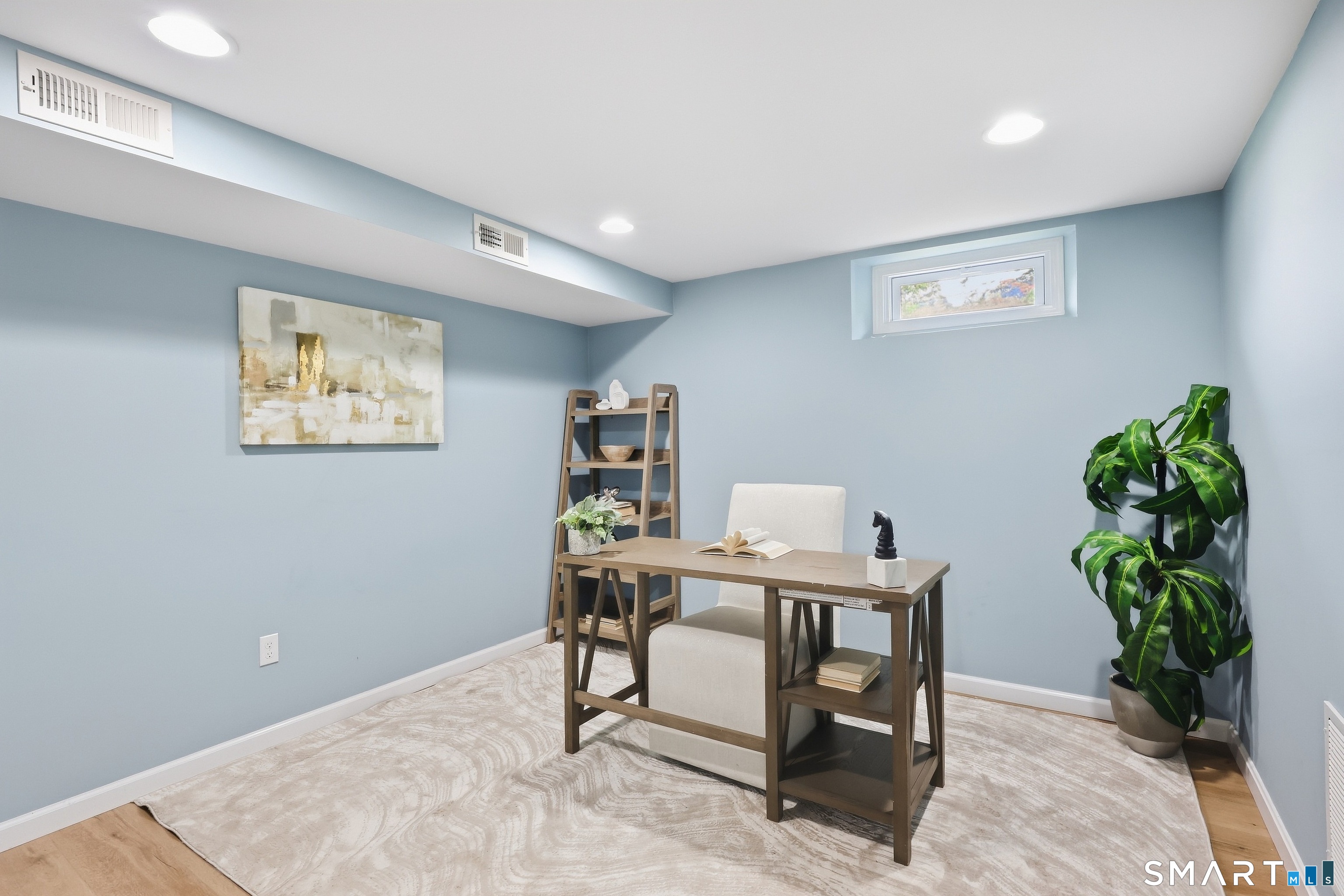 81 Elm Street Simsbury CT 06081