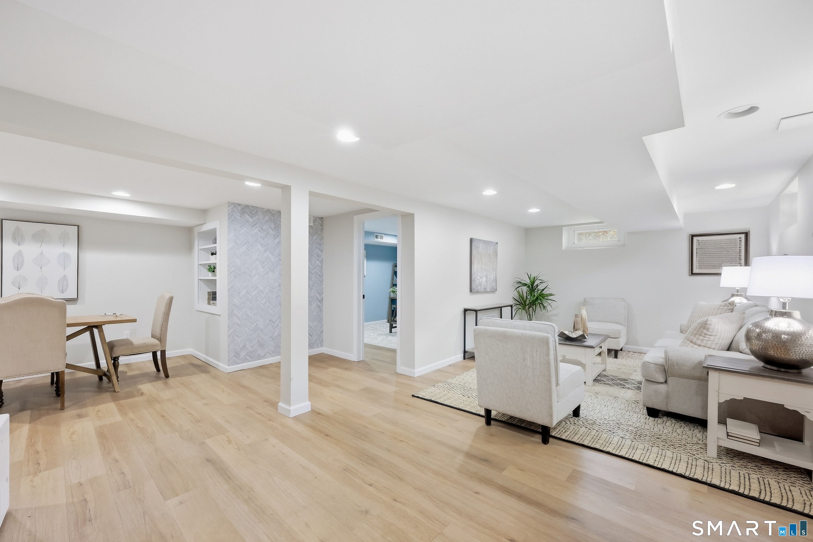 81 Elm Street Simsbury CT 06081