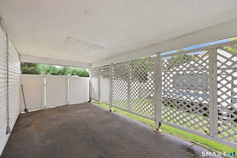81 Elm Street Simsbury CT 06081