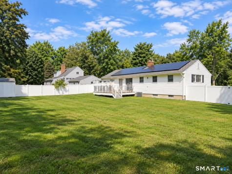 81 Elm Street Simsbury CT 06081