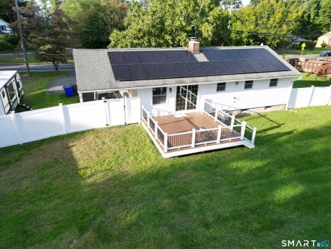 81 Elm Street Simsbury CT 06081