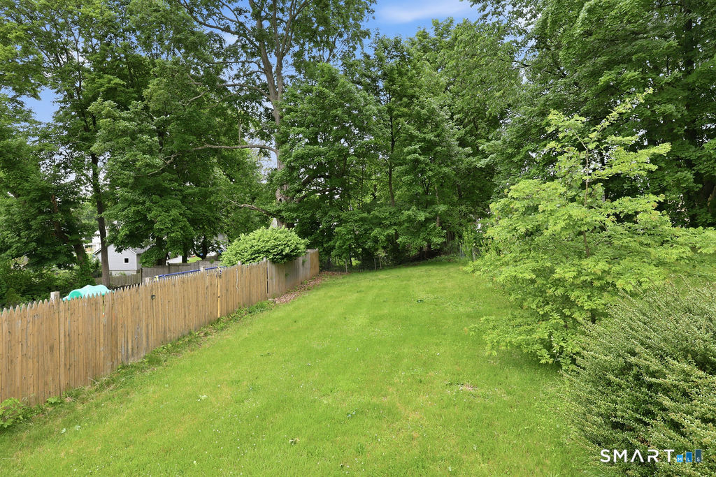 153 Maple Street Manchester CT 06040