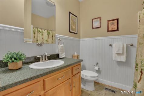 17 Birmingham Circle Farmington CT 06085