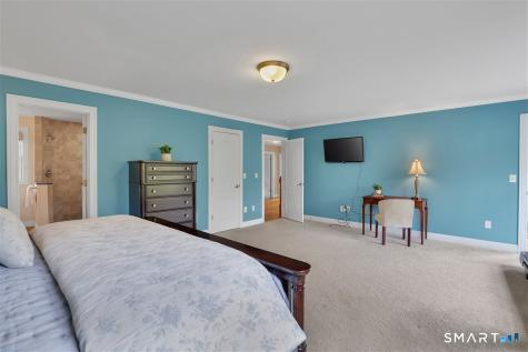 17 Birmingham Circle Farmington CT 06085