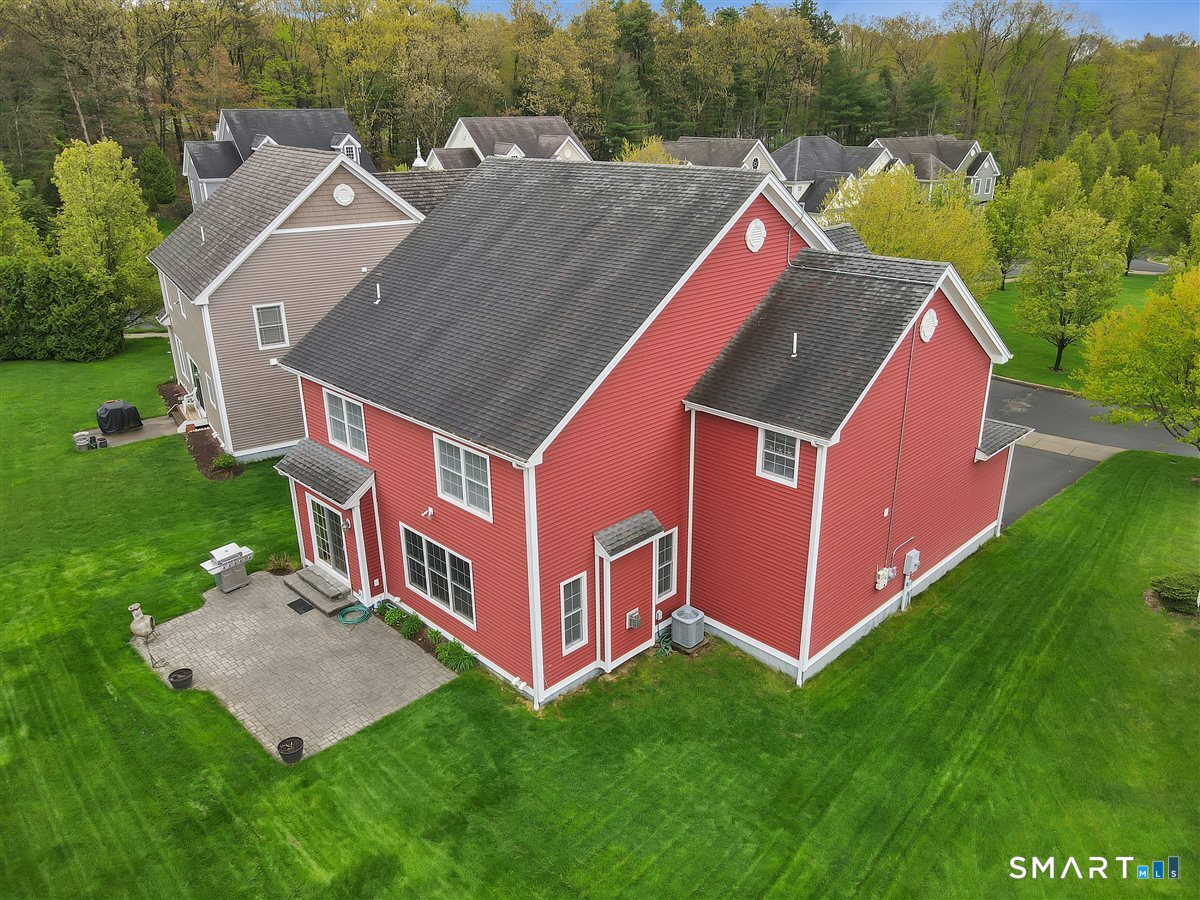 17 Birmingham Circle Farmington CT 06085