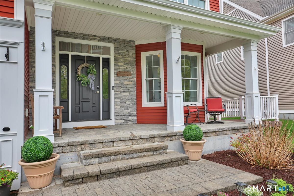 17 Birmingham Circle Farmington CT 06085