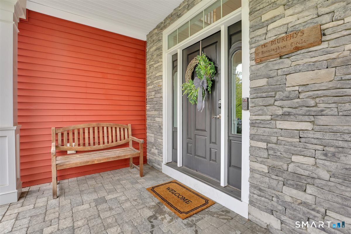 17 Birmingham Circle Farmington CT 06085
