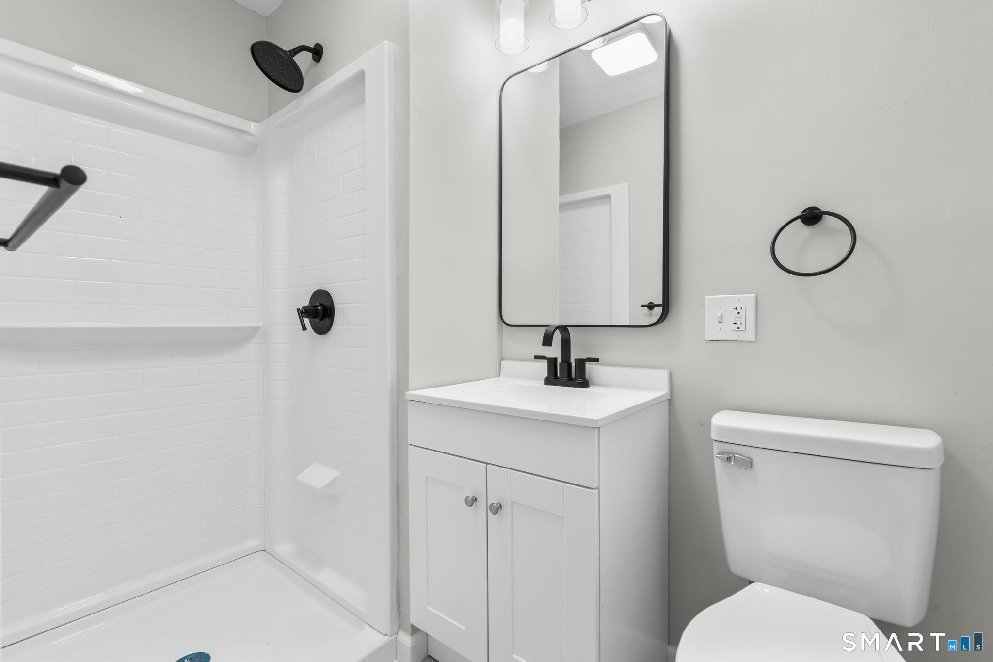 32 Woodhaven Drive Burlington CT 06013