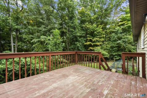 32 Woodhaven Drive Burlington CT 06013