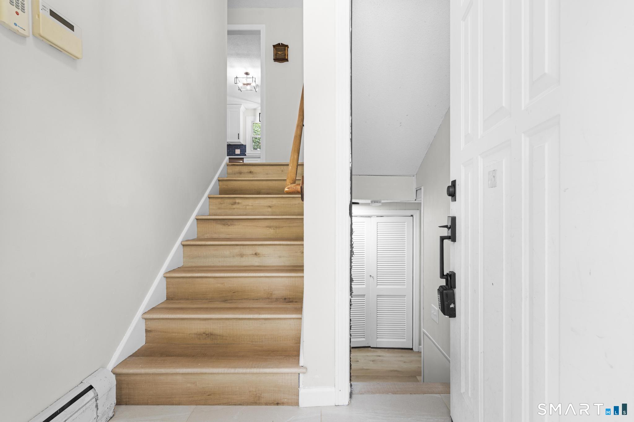 32 Woodhaven Drive Burlington CT 06013