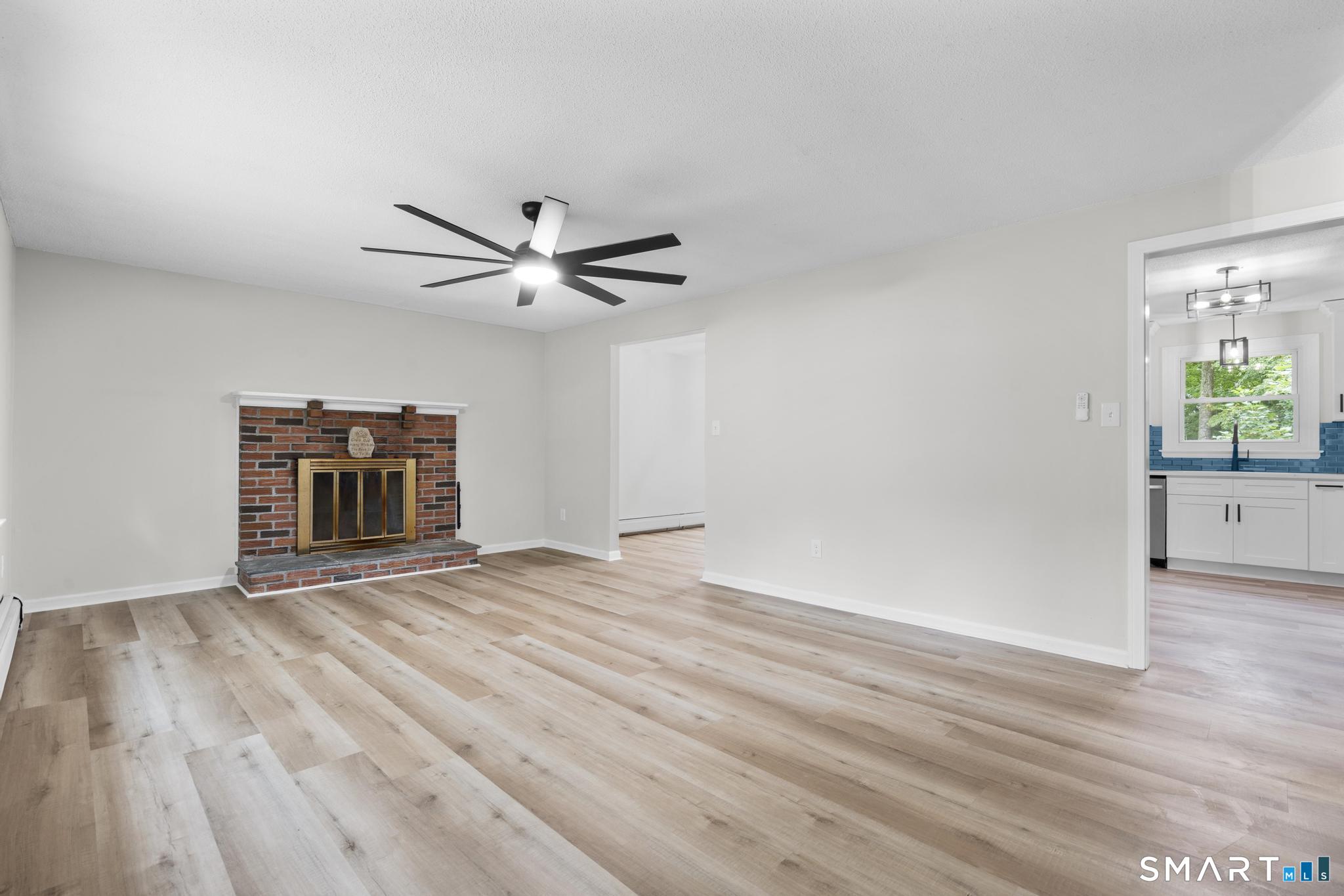 32 Woodhaven Drive Burlington CT 06013
