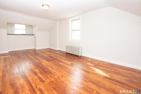 65 Arlington Street Bridgeport CT 06606