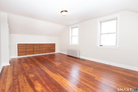 65 Arlington Street Bridgeport CT 06606