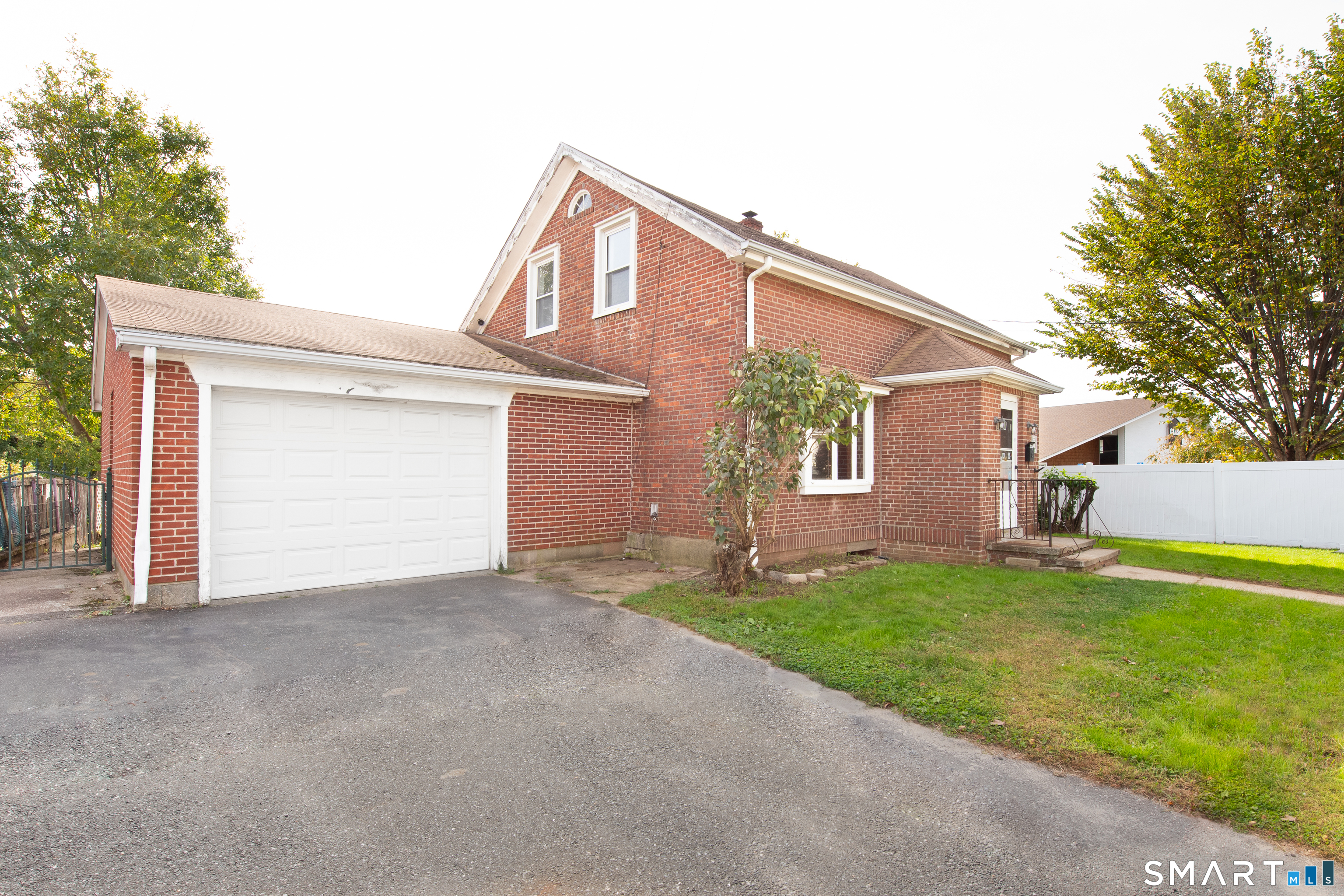 65 Arlington Street Bridgeport CT 06606