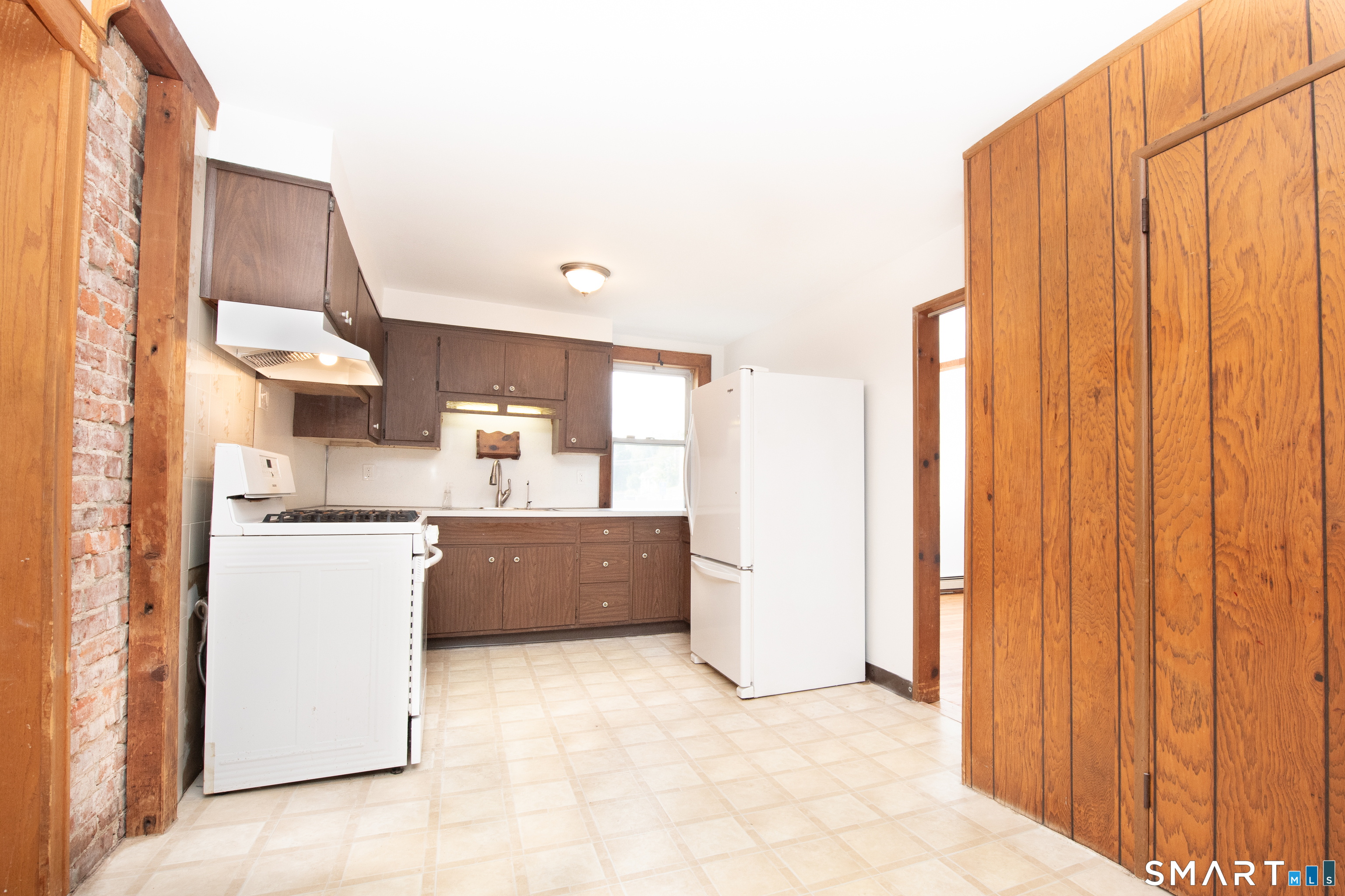 65 Arlington Street Bridgeport CT 06606