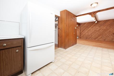 65 Arlington Street Bridgeport CT 06606