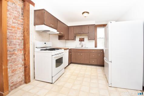 65 Arlington Street Bridgeport CT 06606
