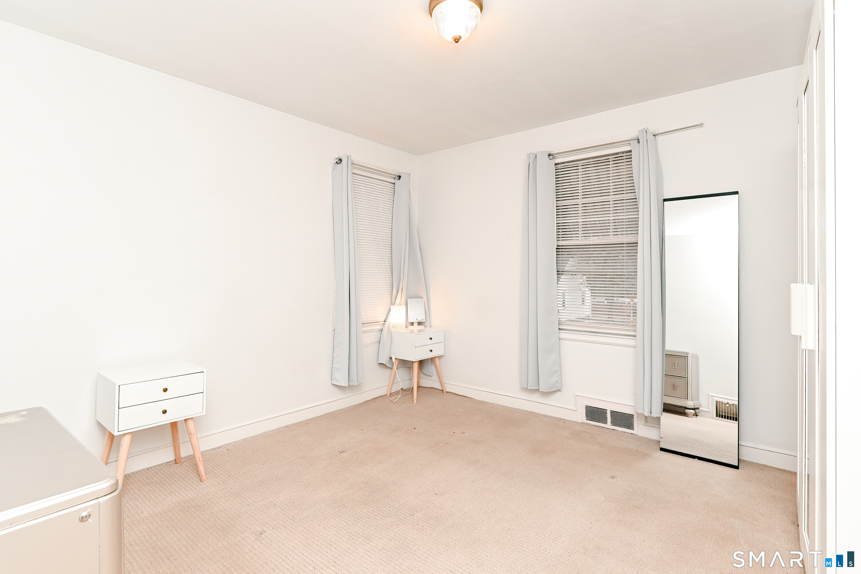 74 Hollywood Avenue Bridgeport CT 06606