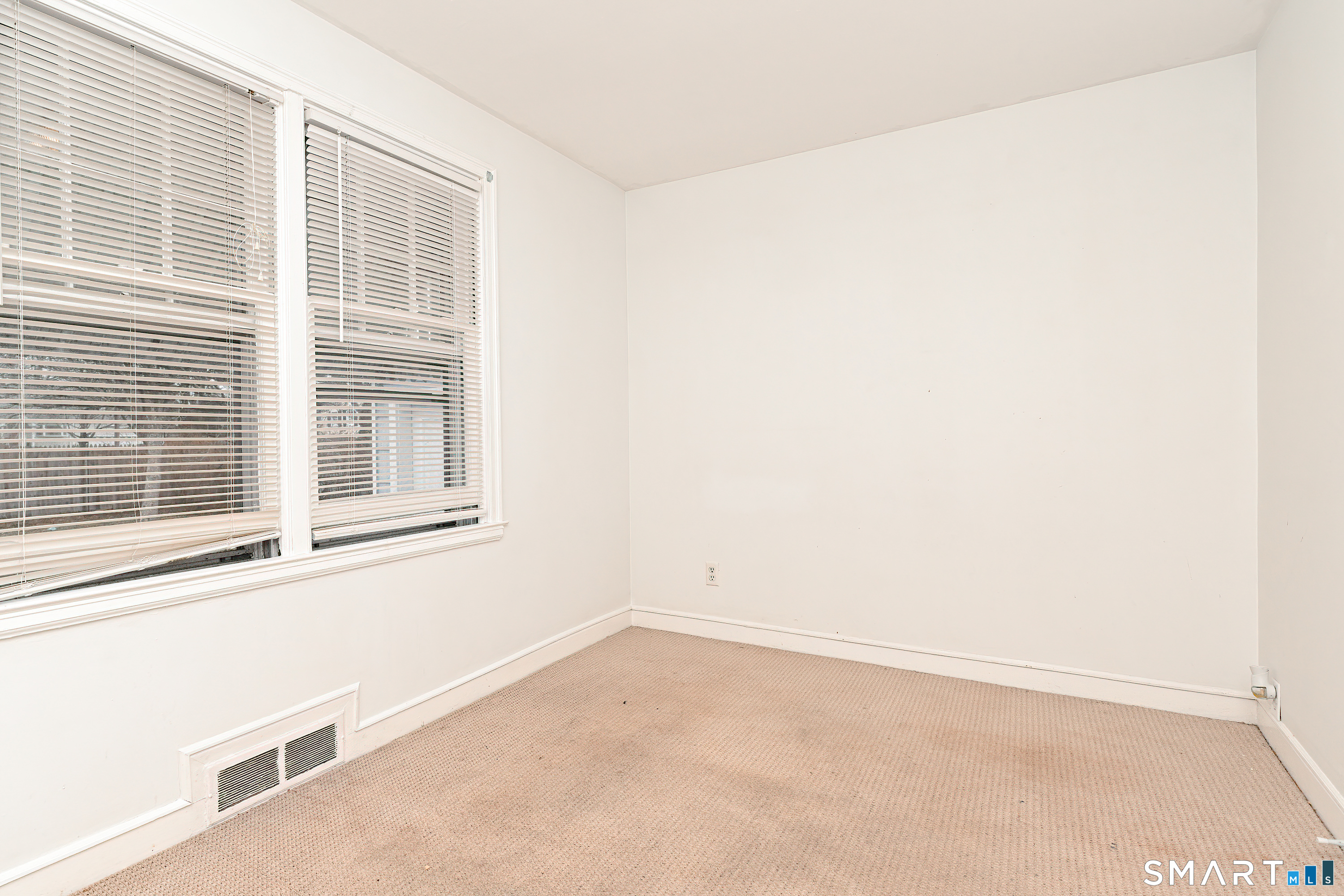 74 Hollywood Avenue Bridgeport CT 06606