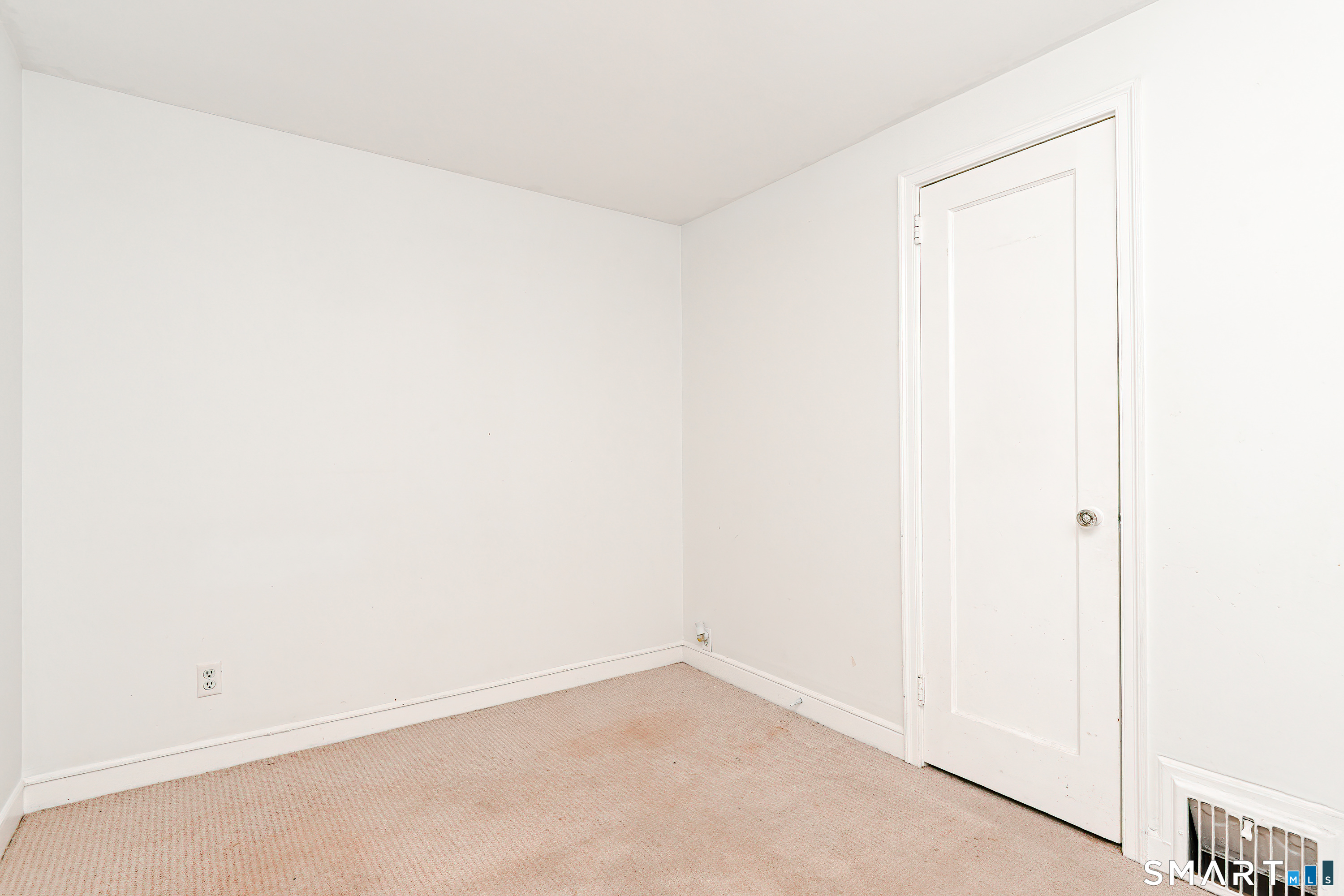 74 Hollywood Avenue Bridgeport CT 06606