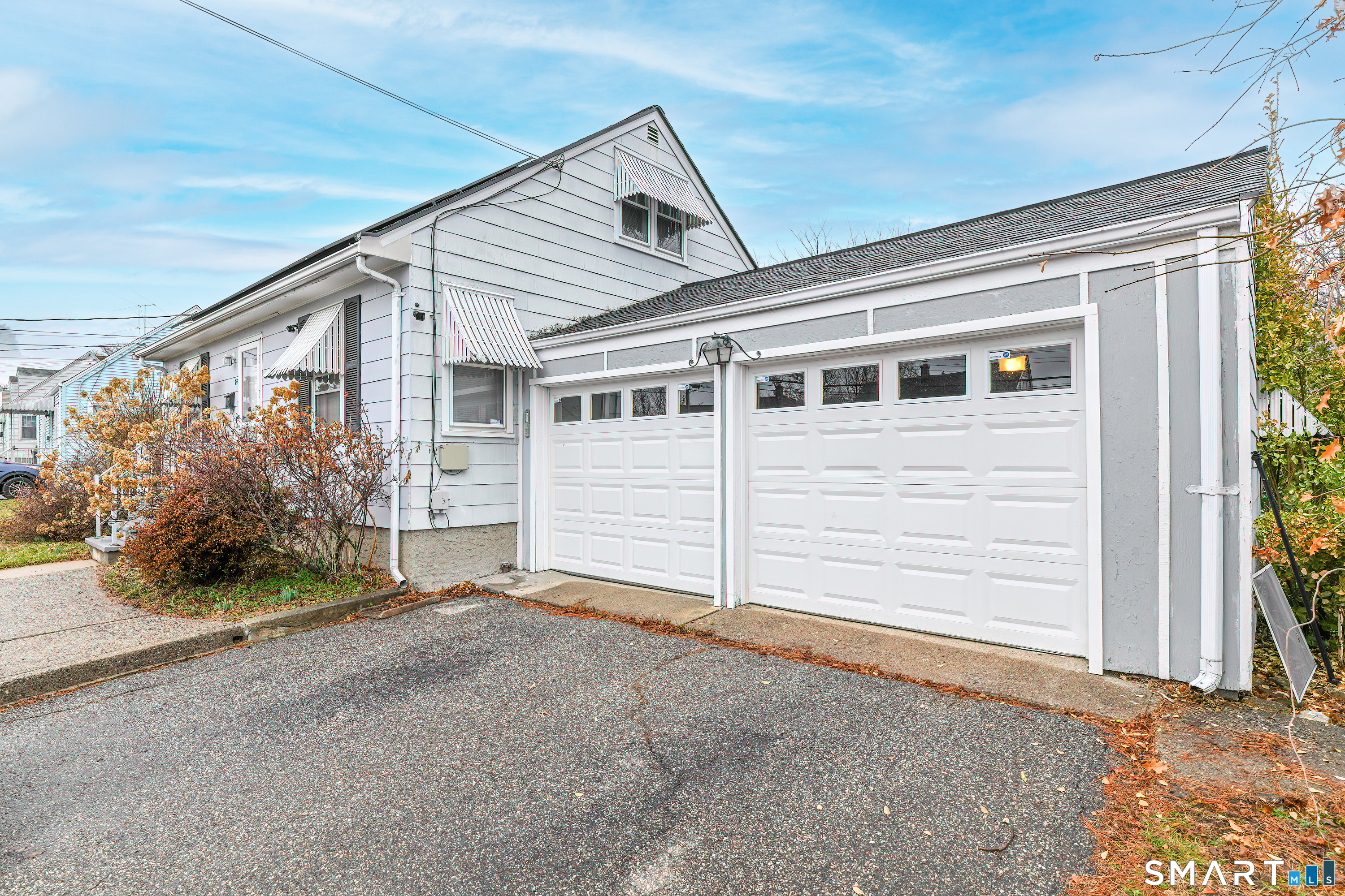 74 Hollywood Avenue Bridgeport CT 06606