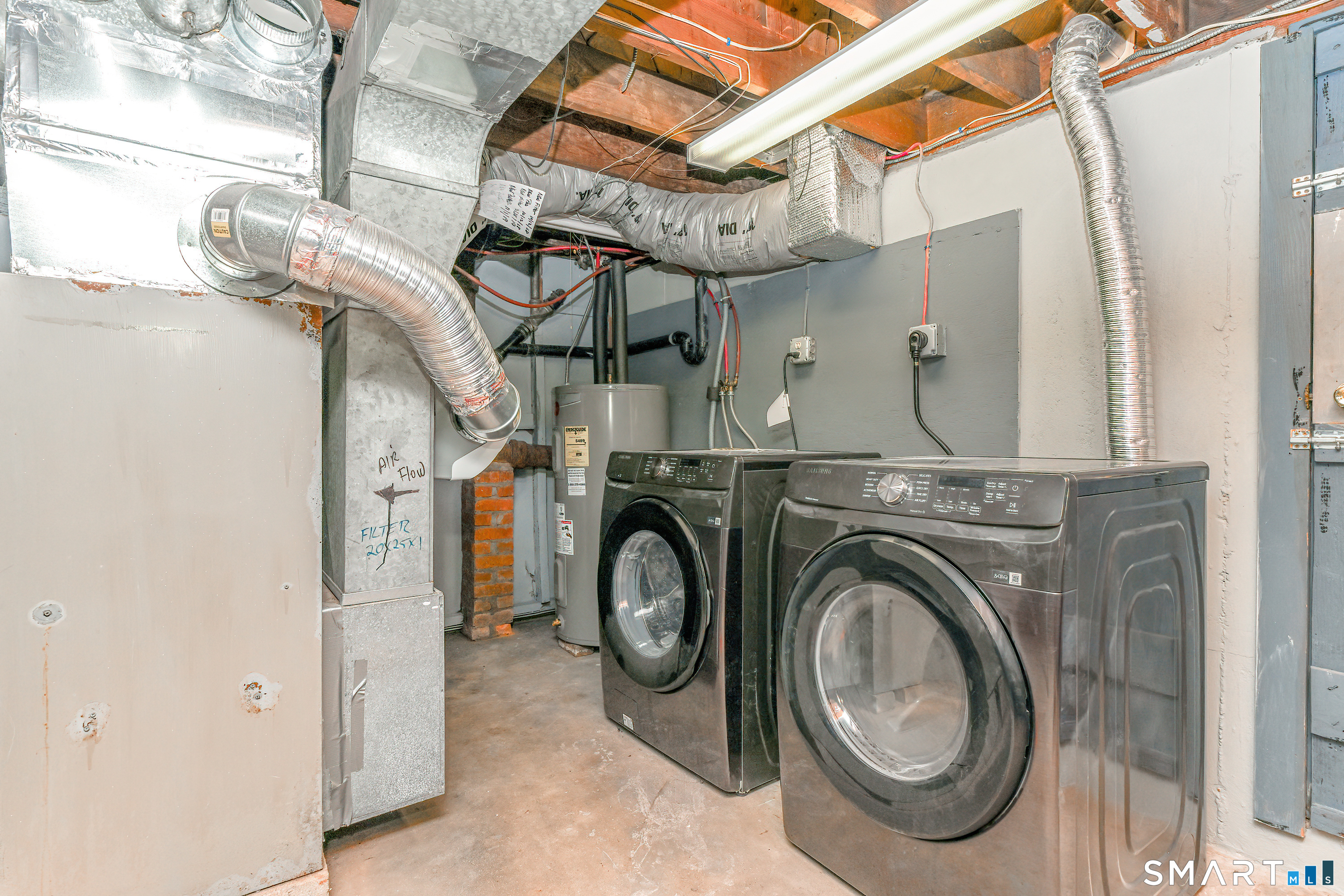 74 Hollywood Avenue Bridgeport CT 06606