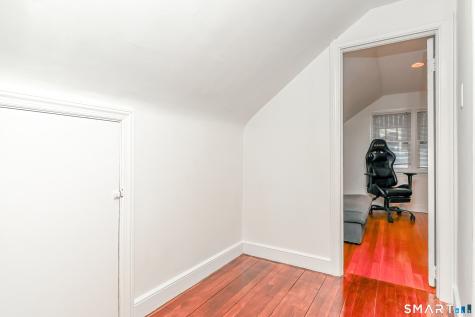74 Hollywood Avenue Bridgeport CT 06606