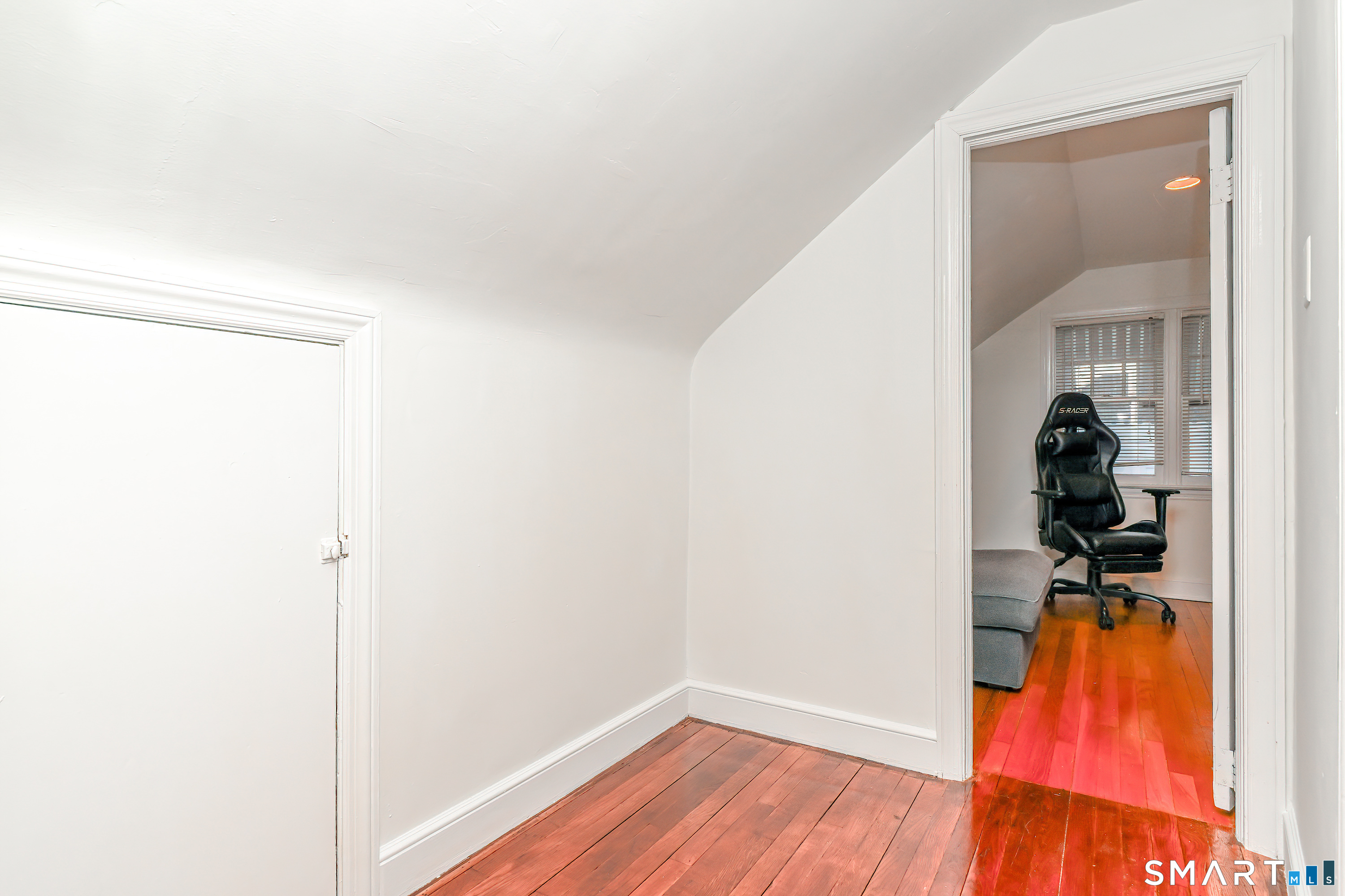 74 Hollywood Avenue Bridgeport CT 06606