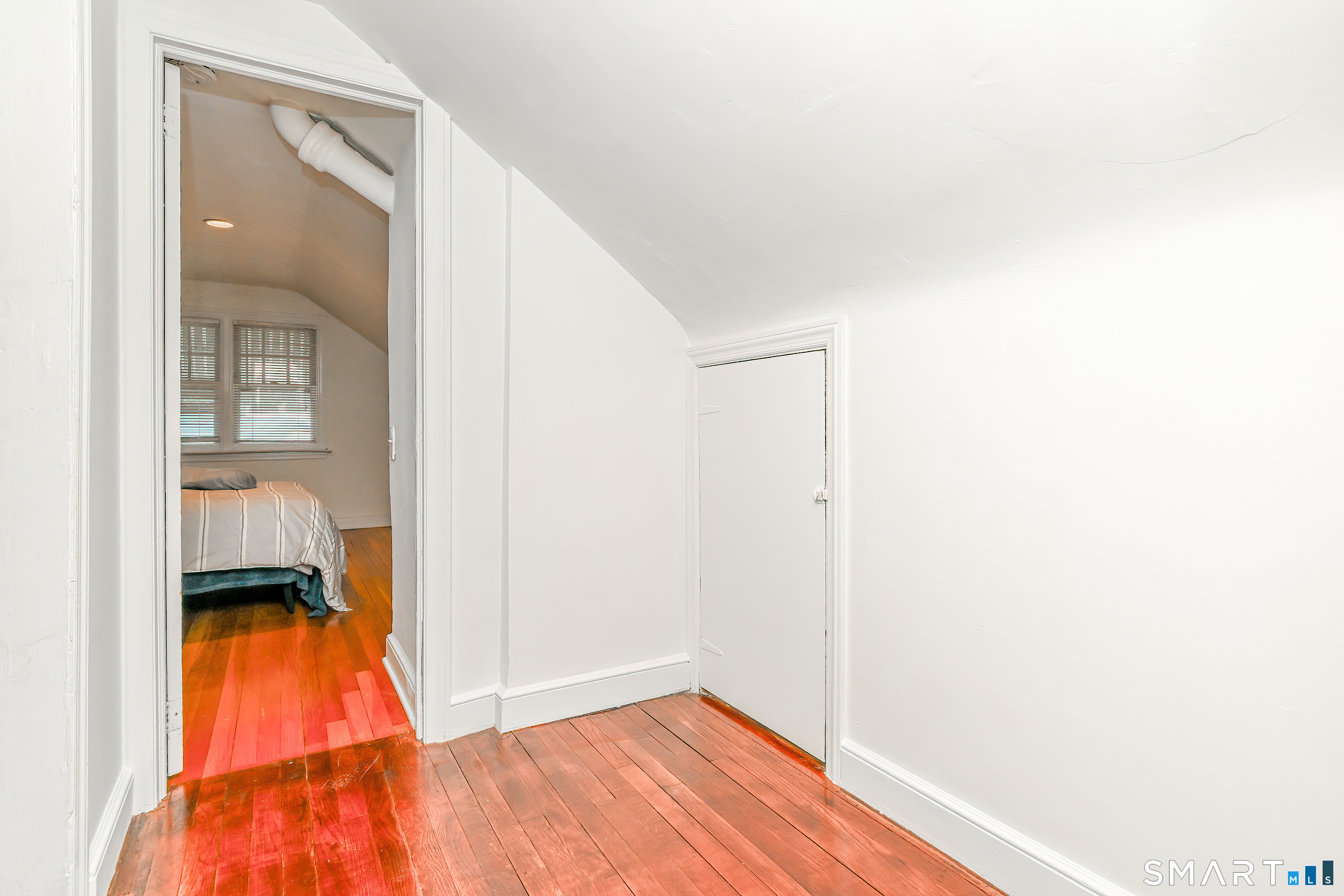 74 Hollywood Avenue Bridgeport CT 06606