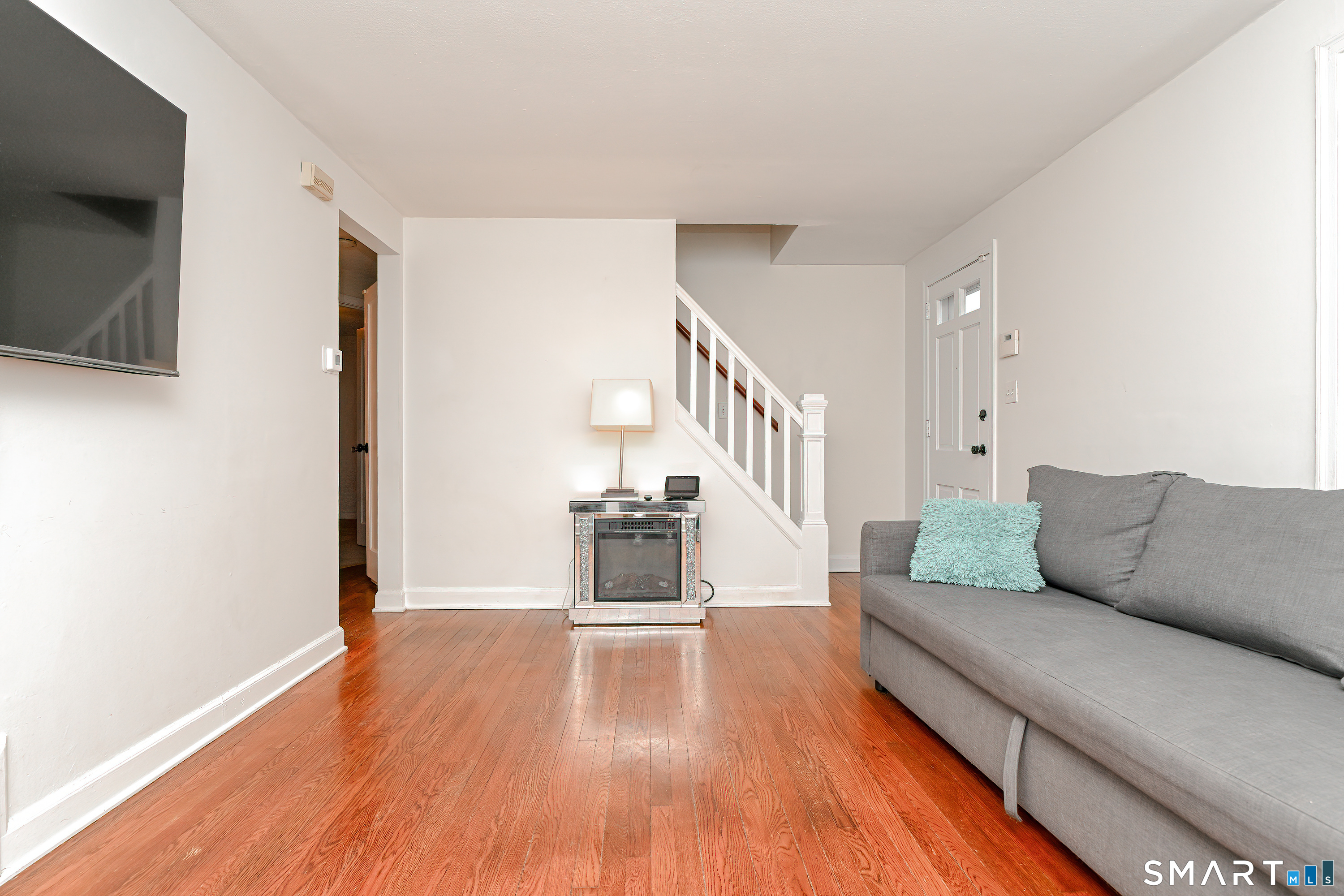 74 Hollywood Avenue Bridgeport CT 06606