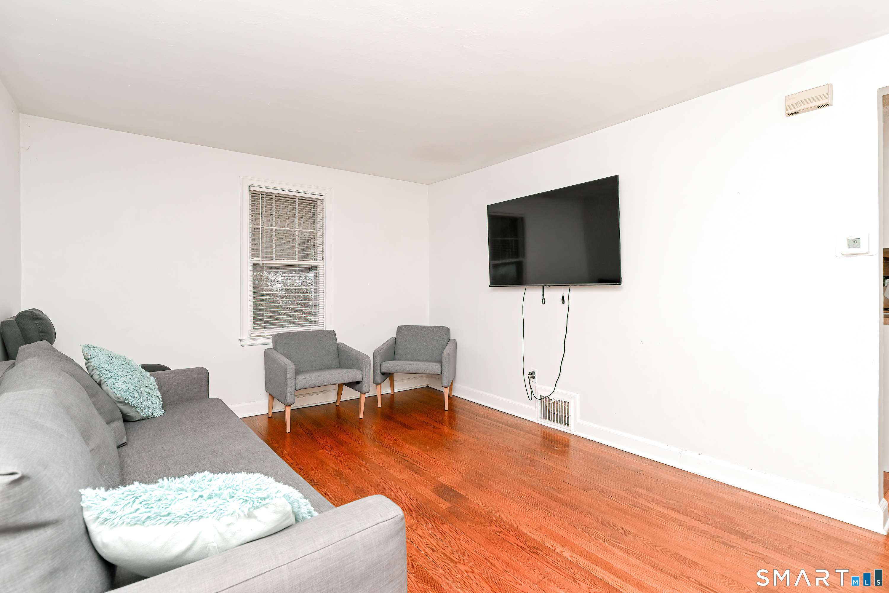 74 Hollywood Avenue Bridgeport CT 06606