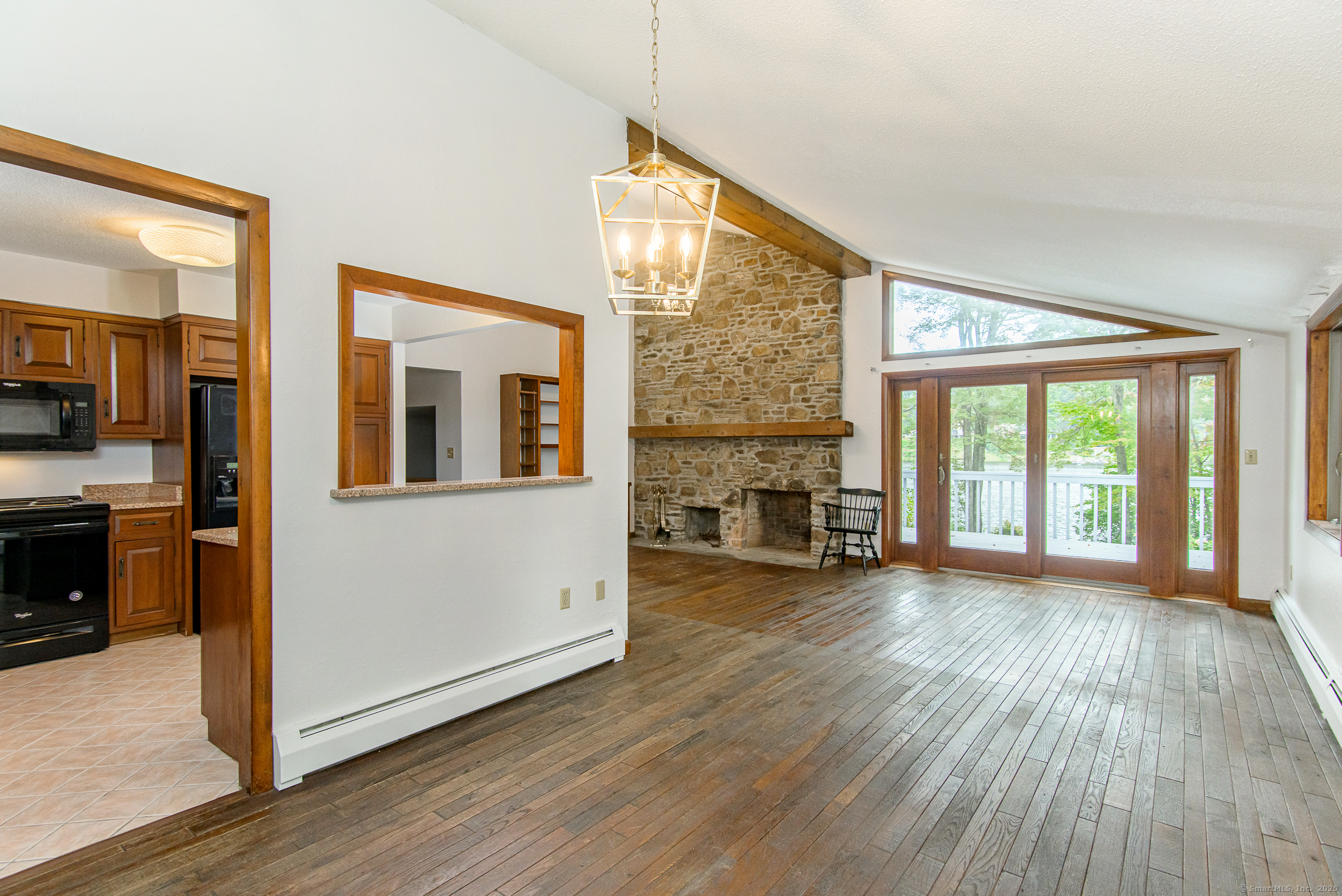 29 Crooked Trl Extension Woodstock CT 06281