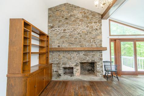 29 Crooked Trl Extension Woodstock CT 06281