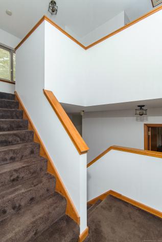 29 Crooked Trl Extension Woodstock CT 06281