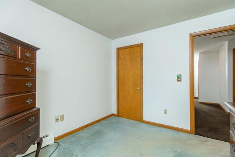 29 Crooked Trl Extension Woodstock CT 06281