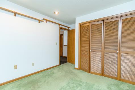 29 Crooked Trl Extension Woodstock CT 06281