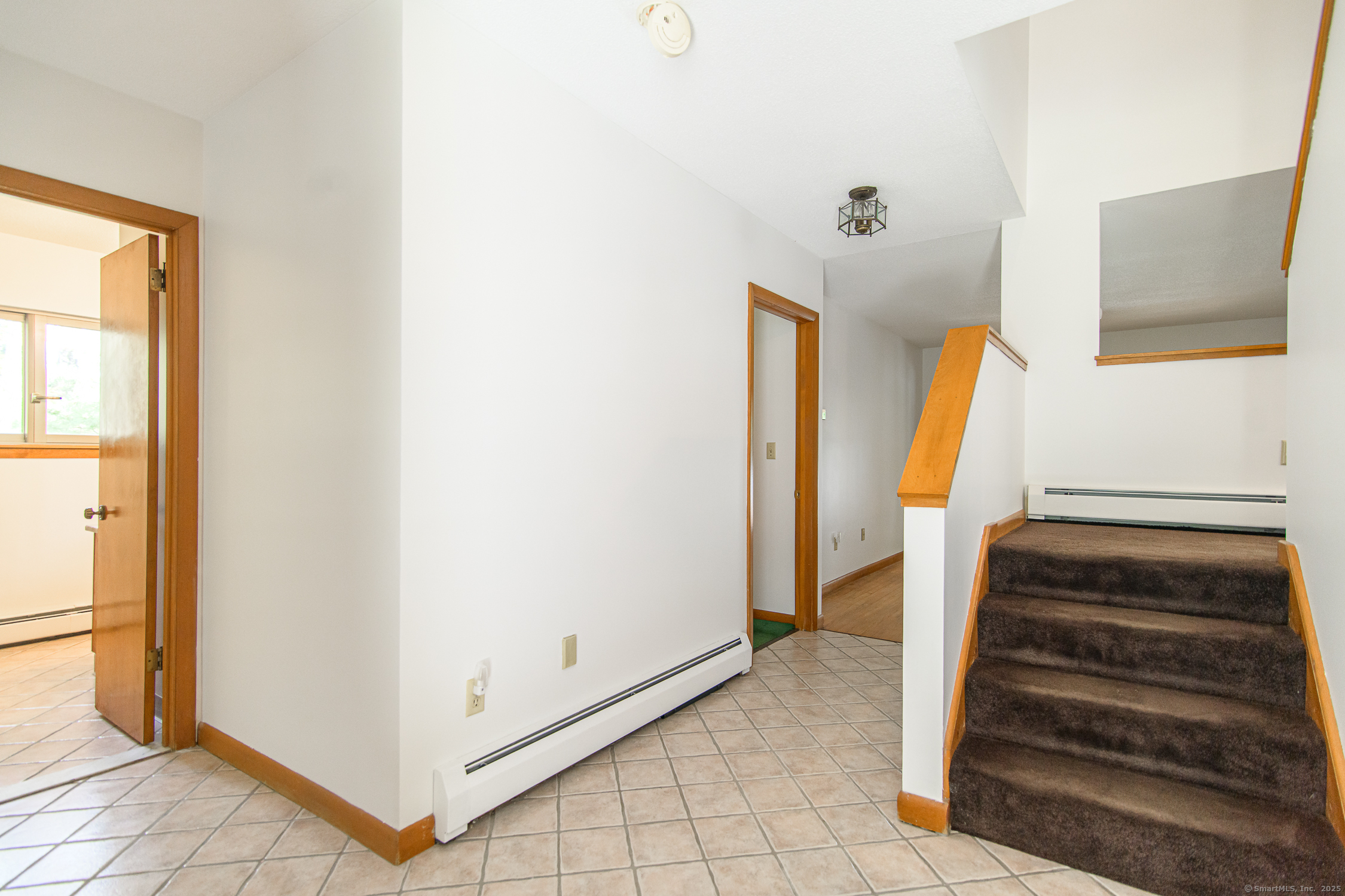 29 Crooked Trl Extension Woodstock CT 06281
