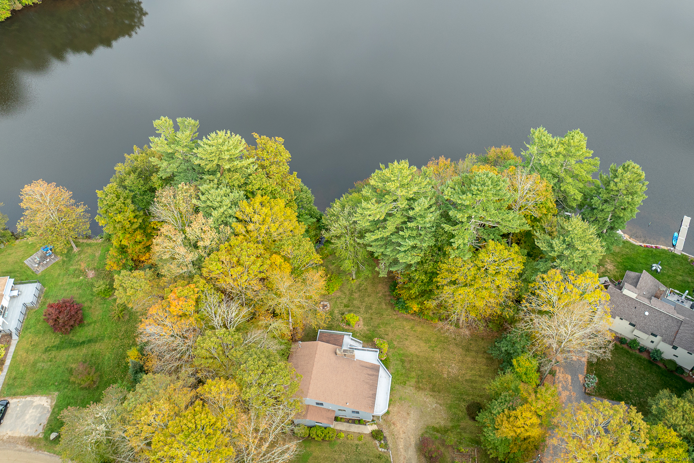 29 Crooked Trl Extension Woodstock CT 06281