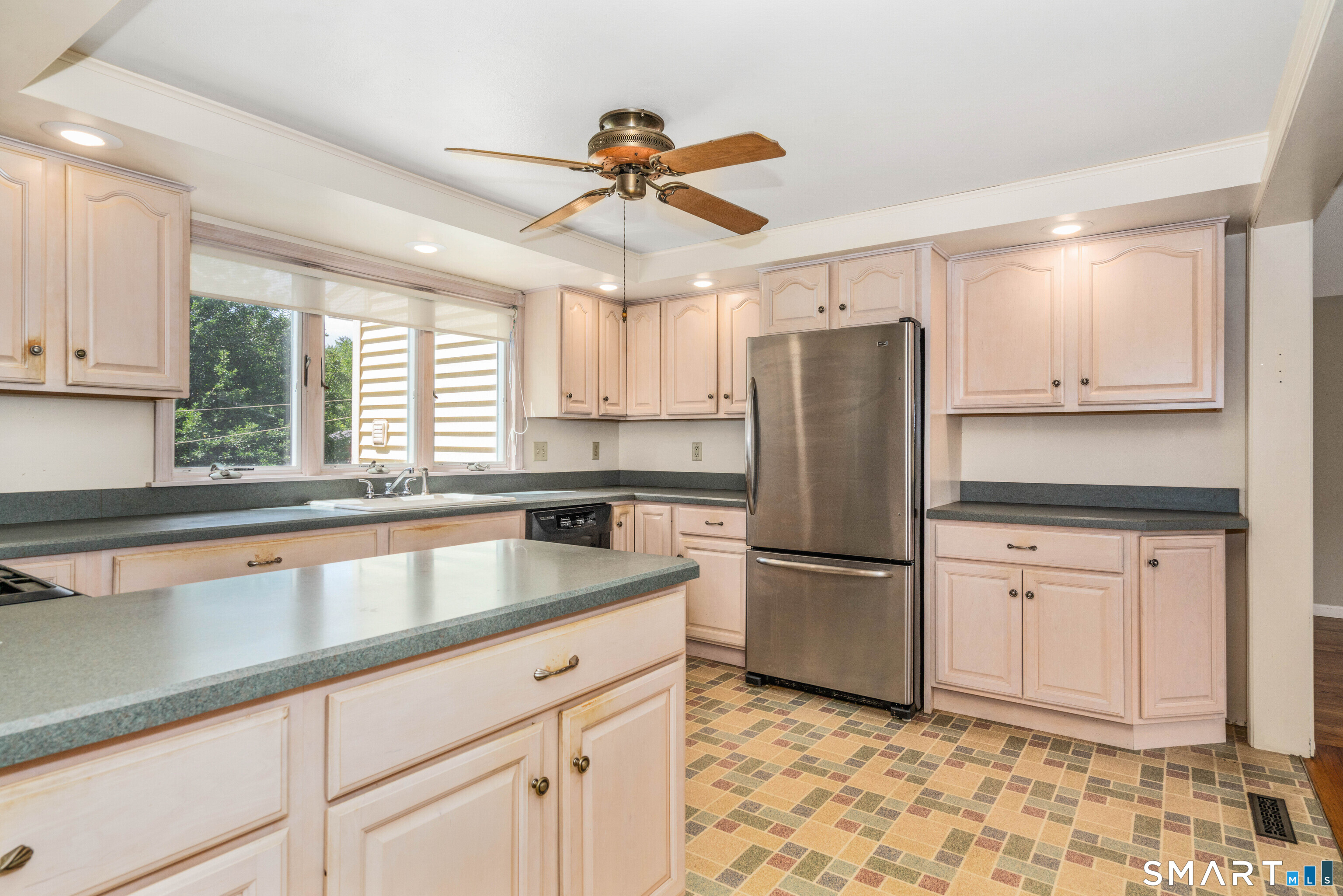 42 Sadler Street Windsor Locks CT 06096