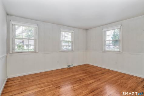 42 Sadler Street Windsor Locks CT 06096