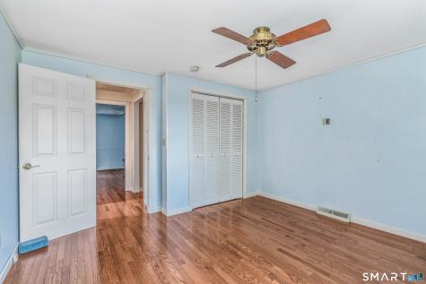 42 Sadler Street Windsor Locks CT 06096