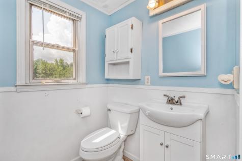 42 Sadler Street Windsor Locks CT 06096