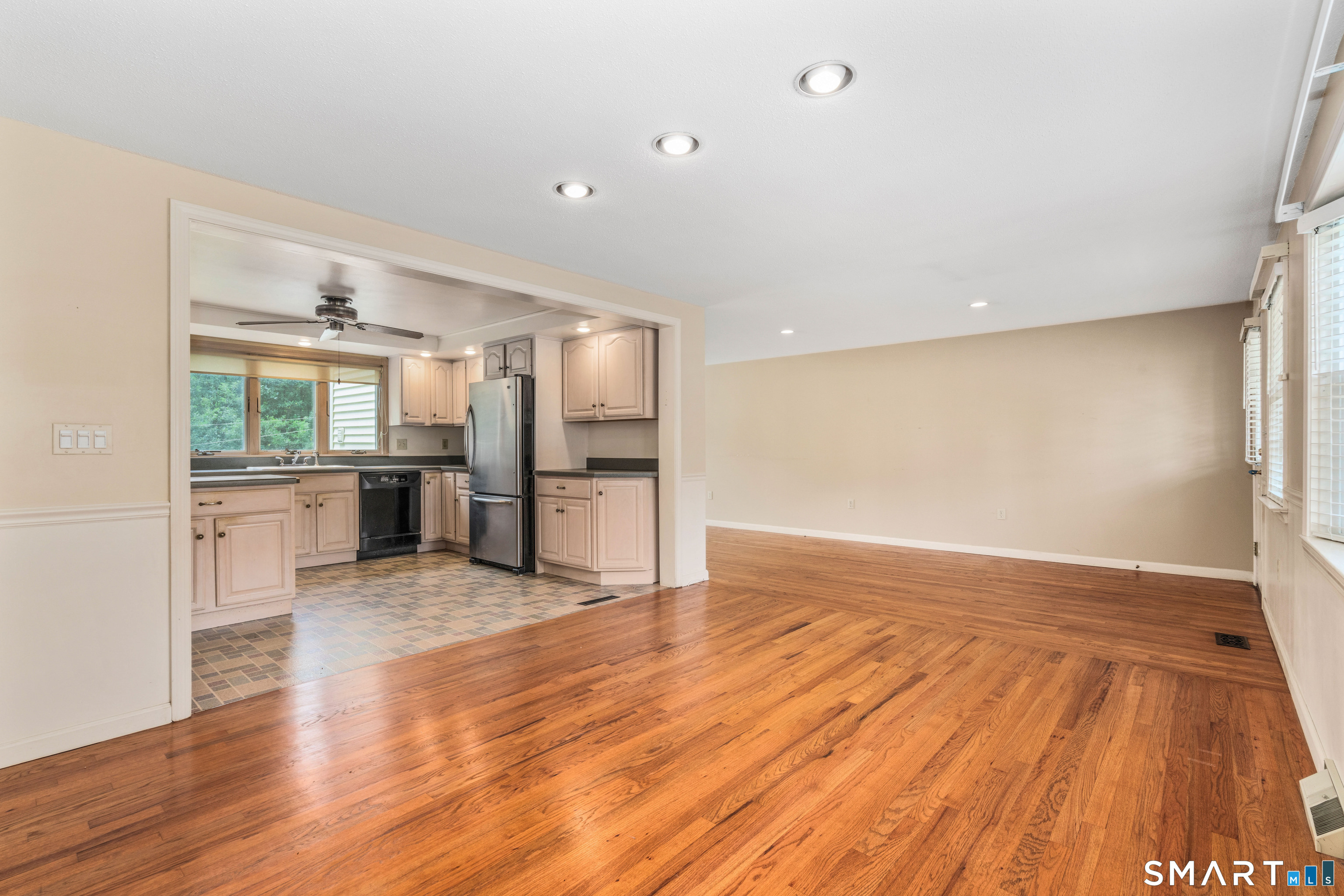 42 Sadler Street Windsor Locks CT 06096