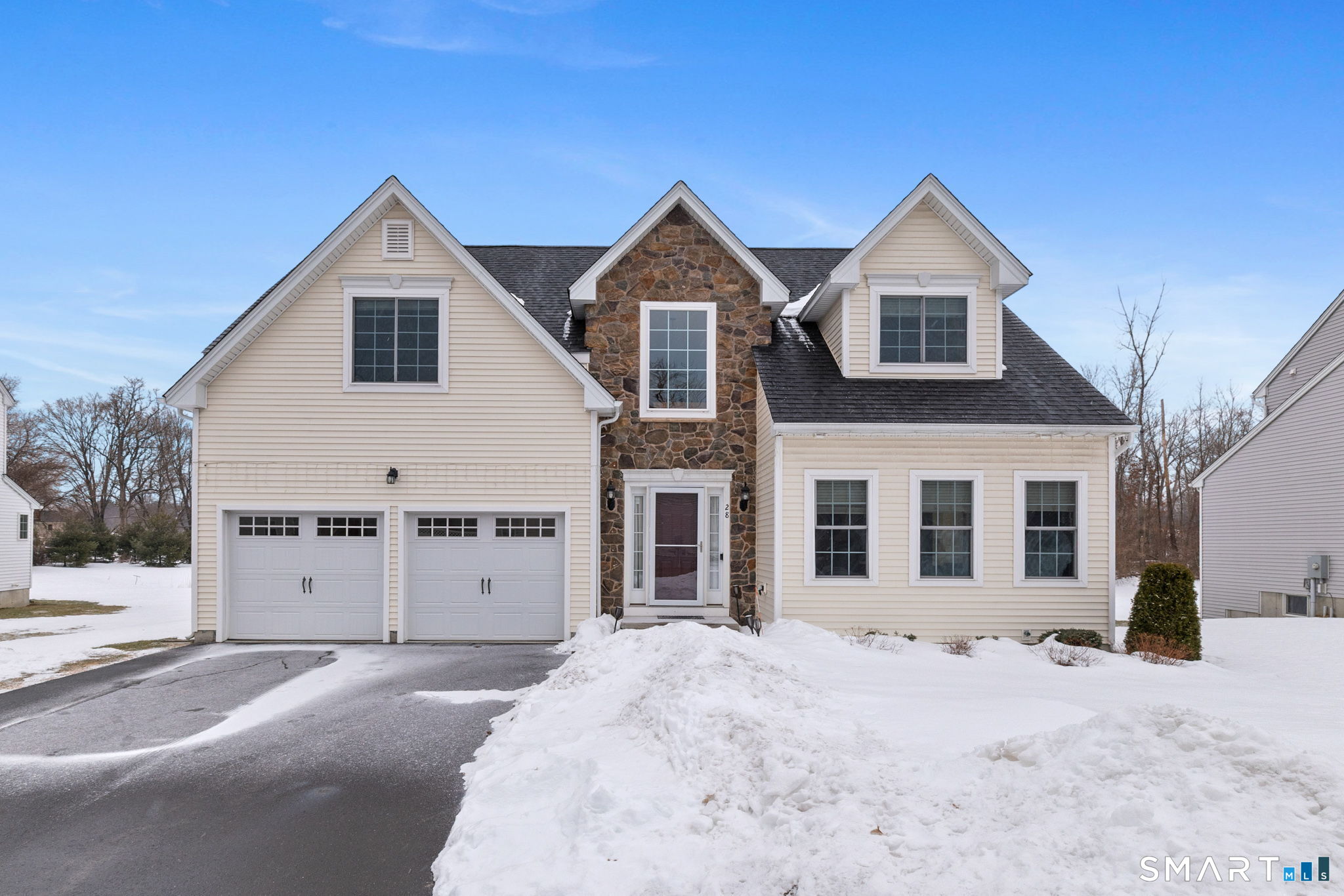 28 Shepard Way South Windsor CT 06074