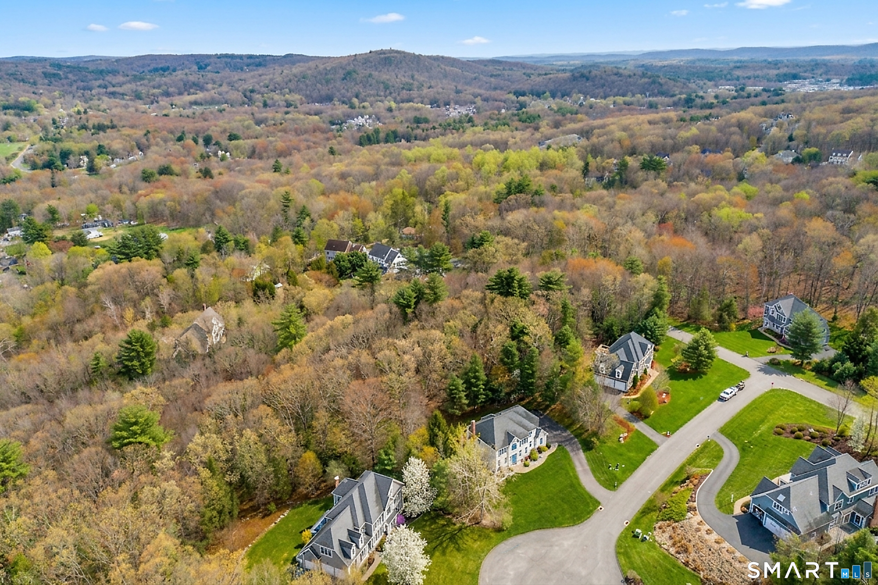 4 Collins View Road Canton CT 06019