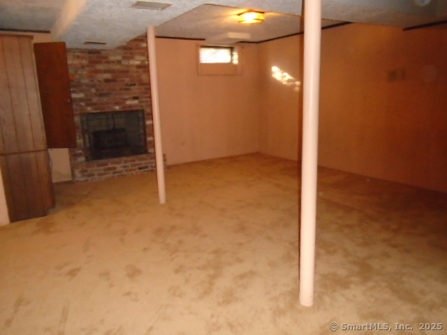11 Timbercrest Drive Canton CT 06019