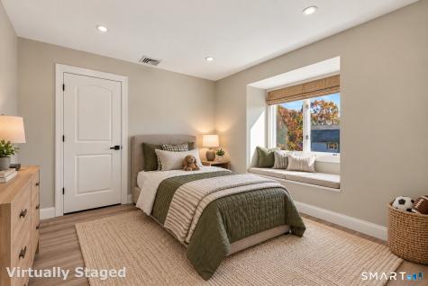 14 Coachlamp Lane Stamford CT 06902