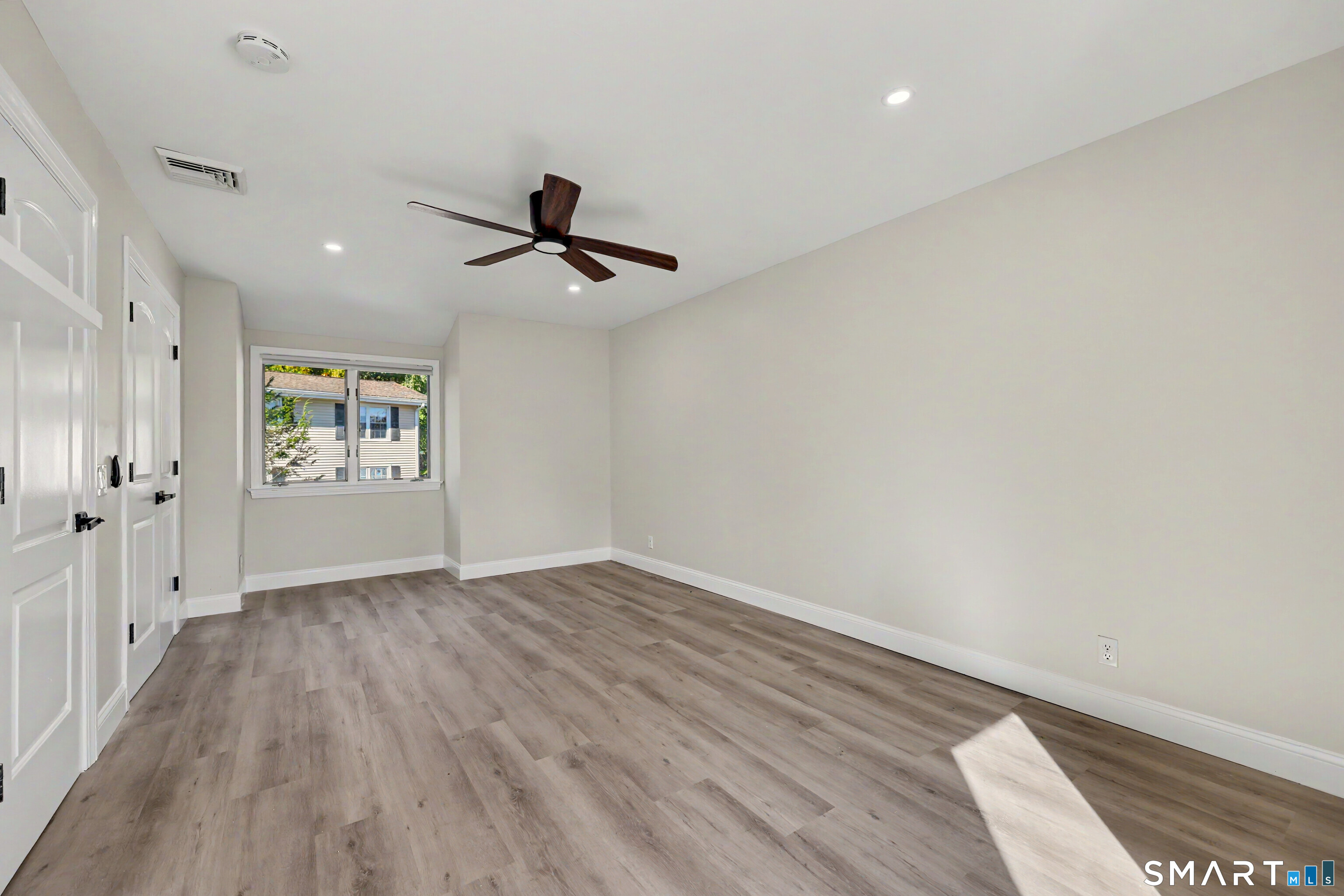 14 Coachlamp Lane Stamford CT 06902